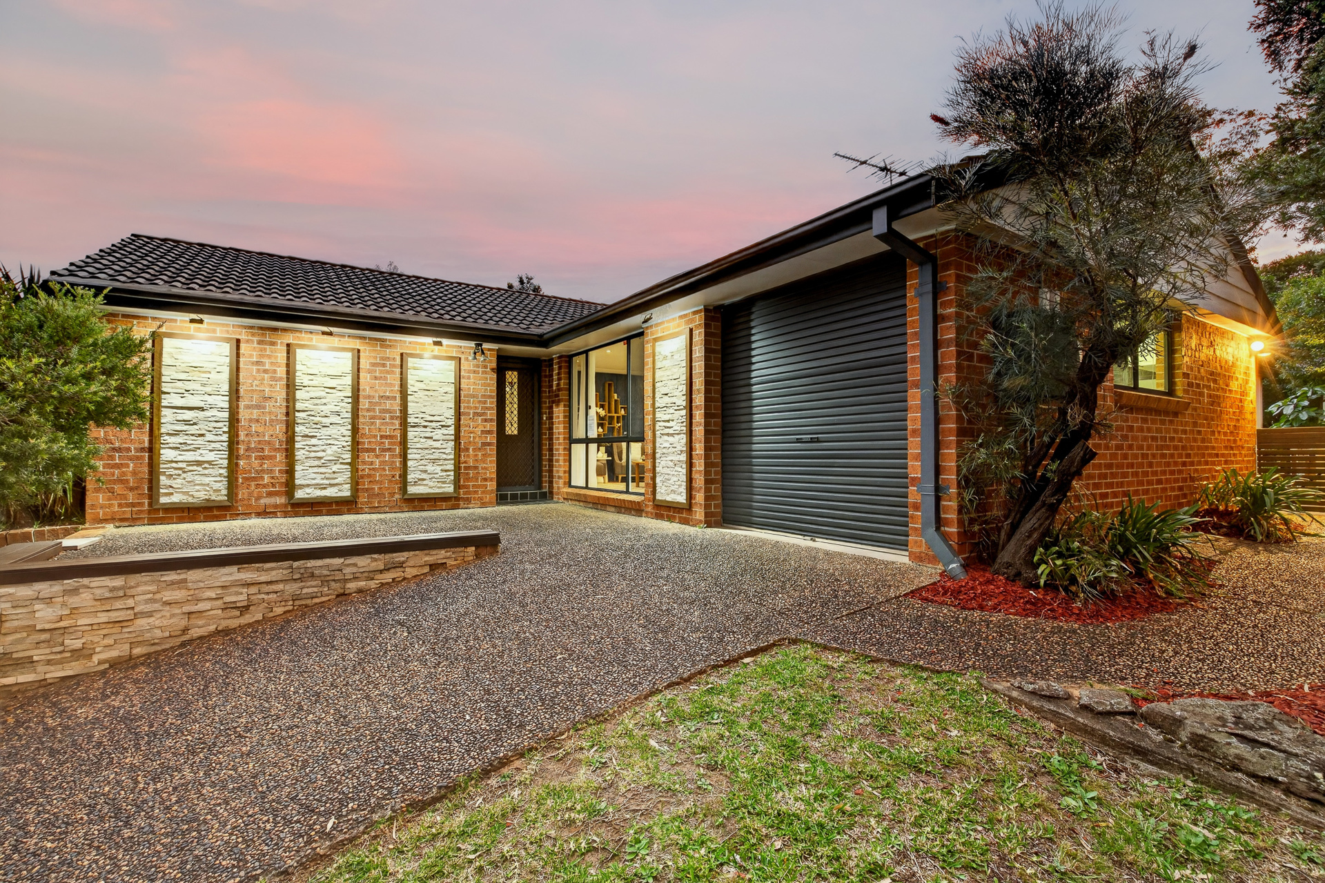 Sold - 49 Sparman Crescent - New Property in Kings Langley - Real Estate by Kim McChlery
