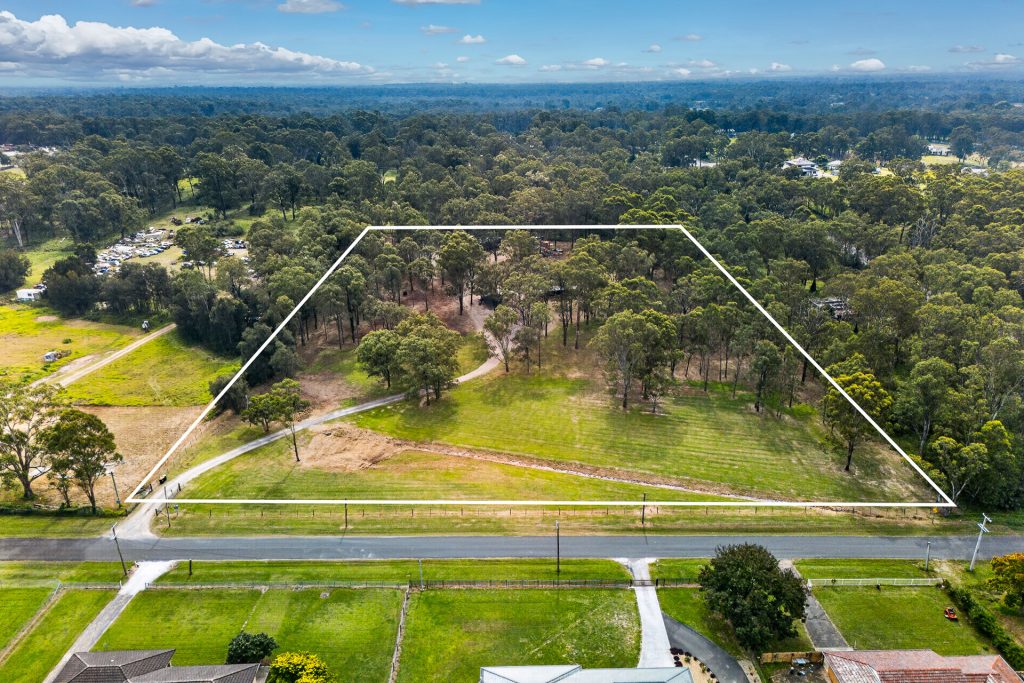 For Sale - 158 Sixth Avenue - New Property in Llandilo - Real Estate by Greg Vincent