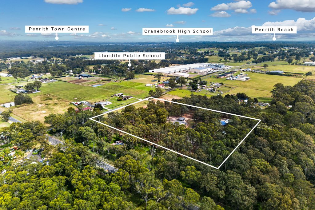 For Sale - 158 Sixth Avenue - New Property in Llandilo - Real Estate by Greg Vincent