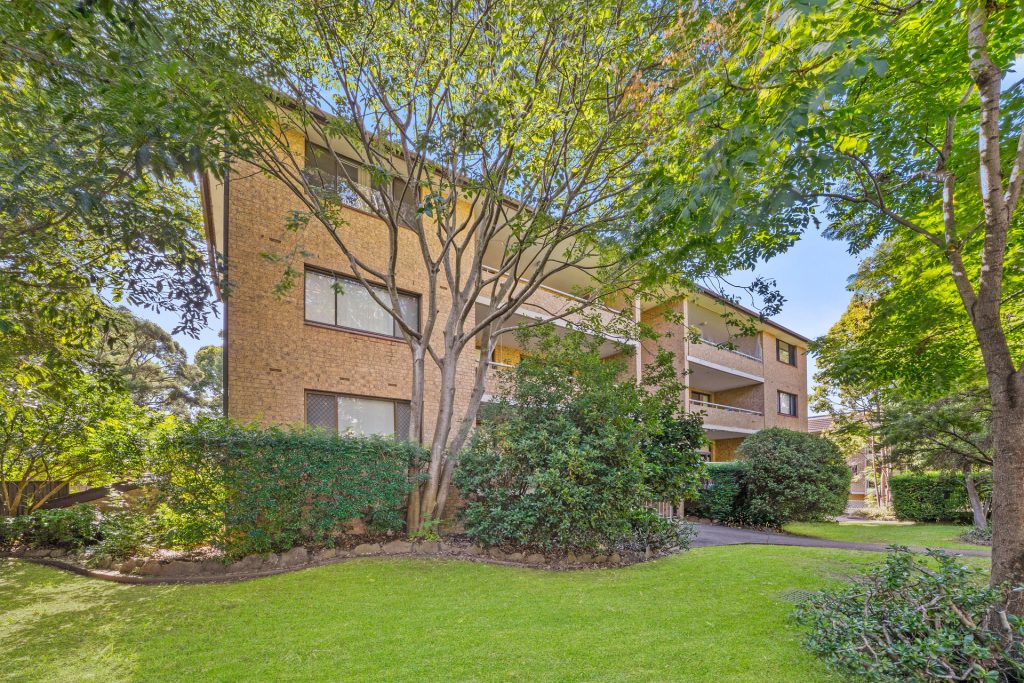 10/13-15 Helen Street, Westmead