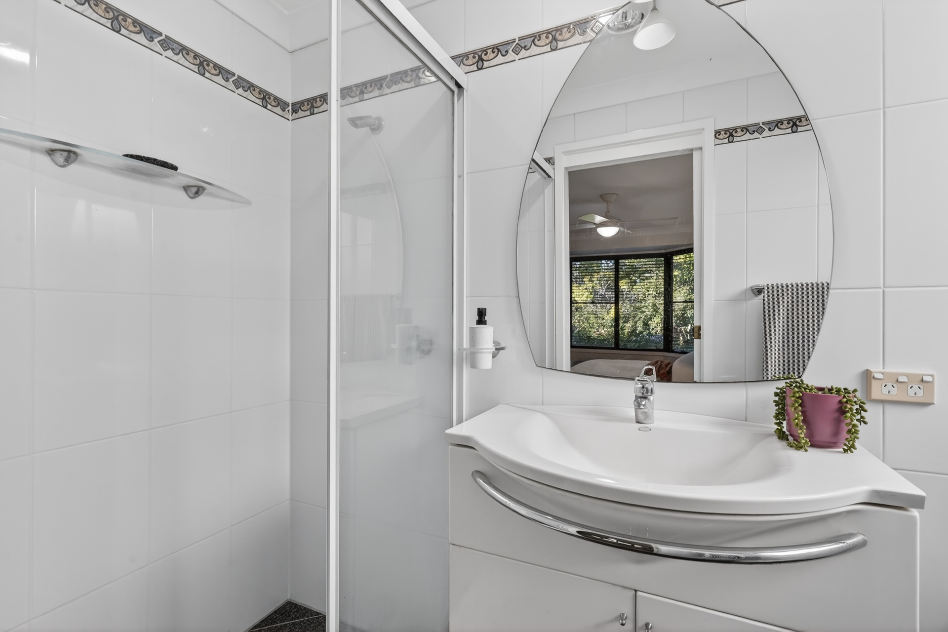 Sold - 37 Greenbank Drive - New Property in Glenhaven - Real Estate by Danielle McLoughlin