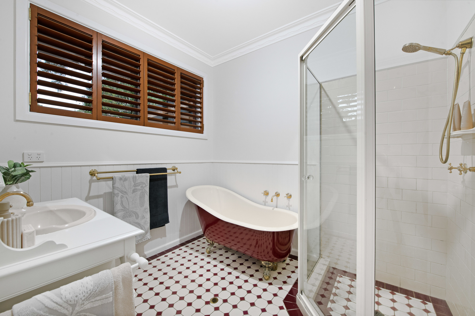 Sold - 6 Cambridge Avenue - New Property in North Rocks - Real Estate by Jamie Benjamin