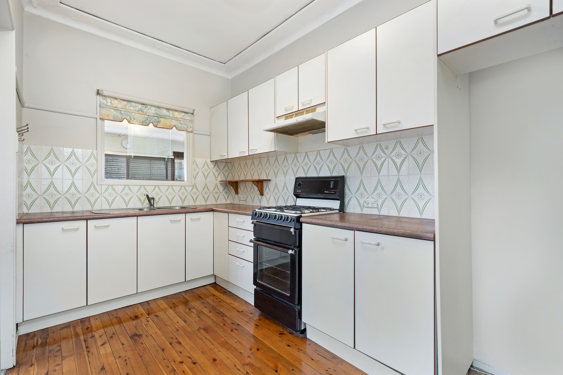 Sold - 18 Orlando Crescent - New Property in Seven Hills - Real Estate by Joel Hollings