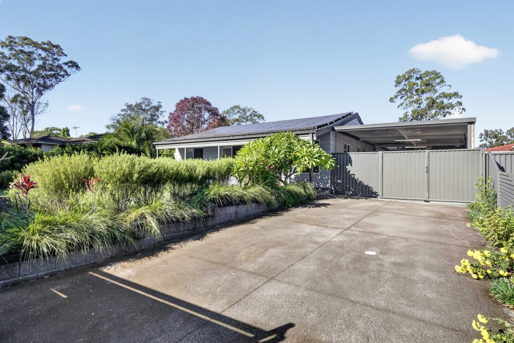 Sold - 10 Suncrest Place - New Property in Doonside - Real Estate by Sam Yazdi