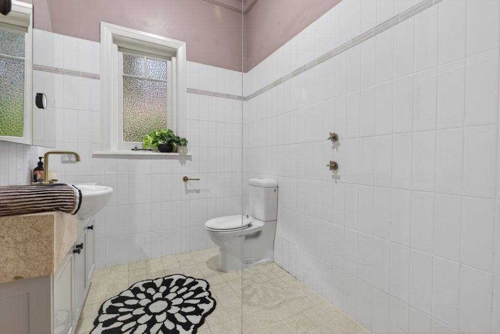 For Sale - 4 The Promenade - New Property in Cheltenham - Real Estate by Alastair Kivell