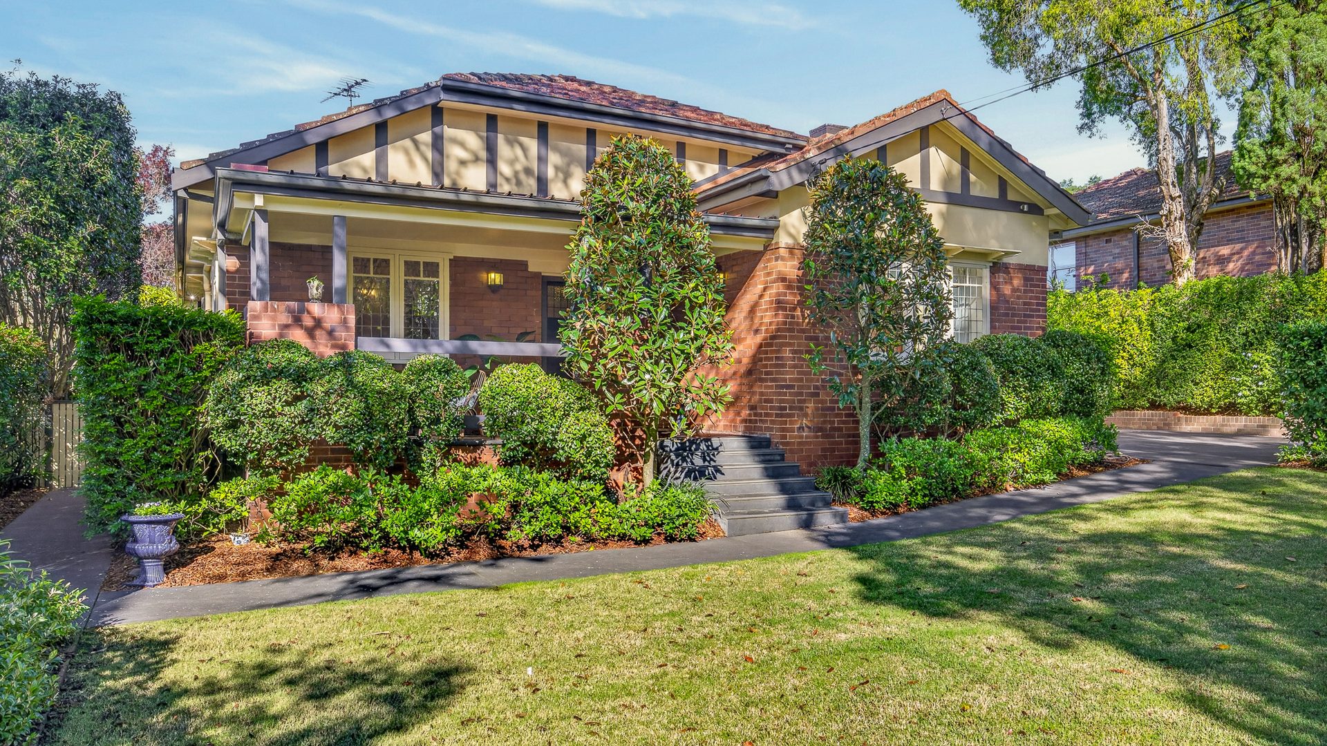 For Sale - 4 The Promenade - New Property in Cheltenham - Real Estate by Alastair Kivell