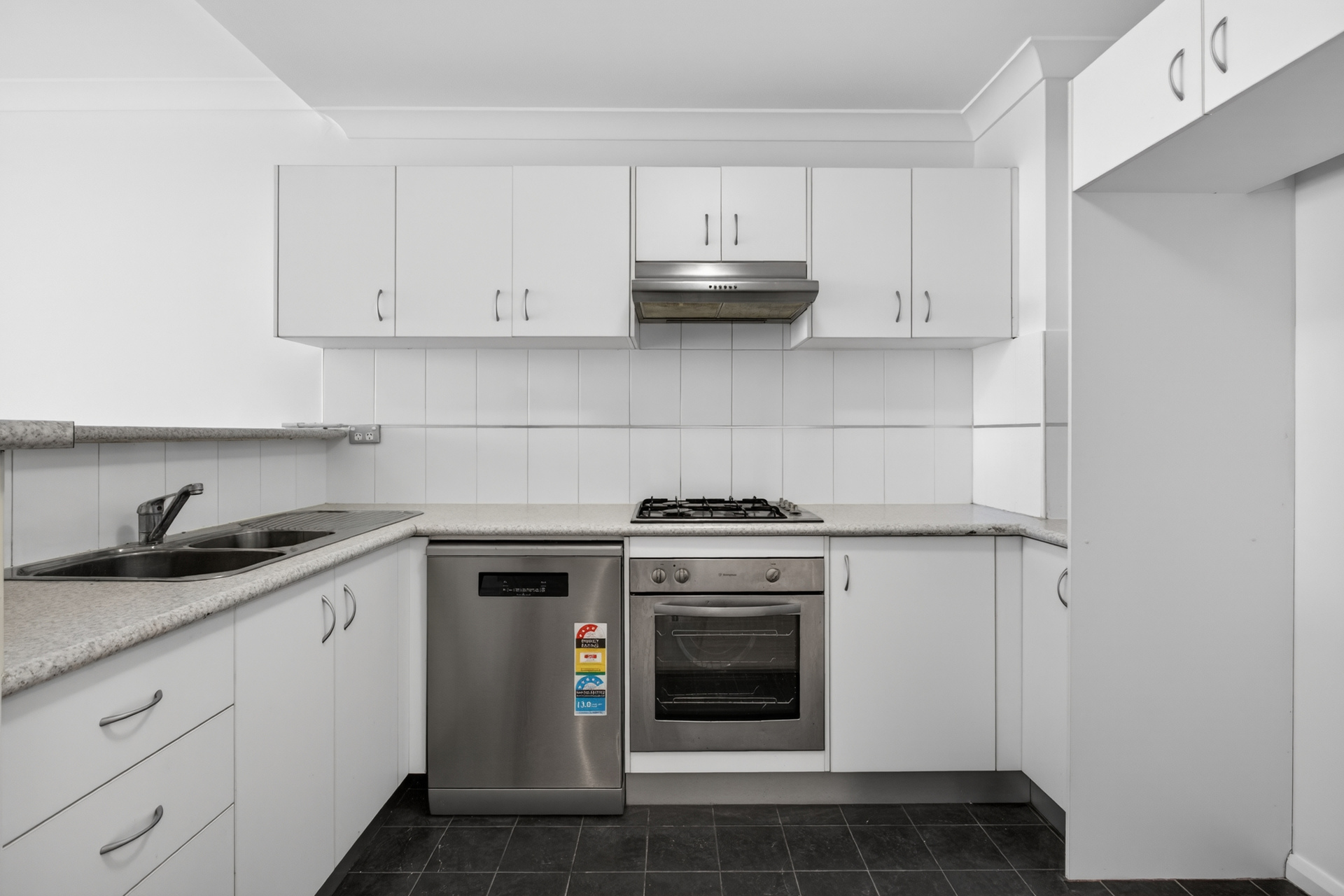 39/31 Third Avenue, Blacktown NSW 2148 - photo 2