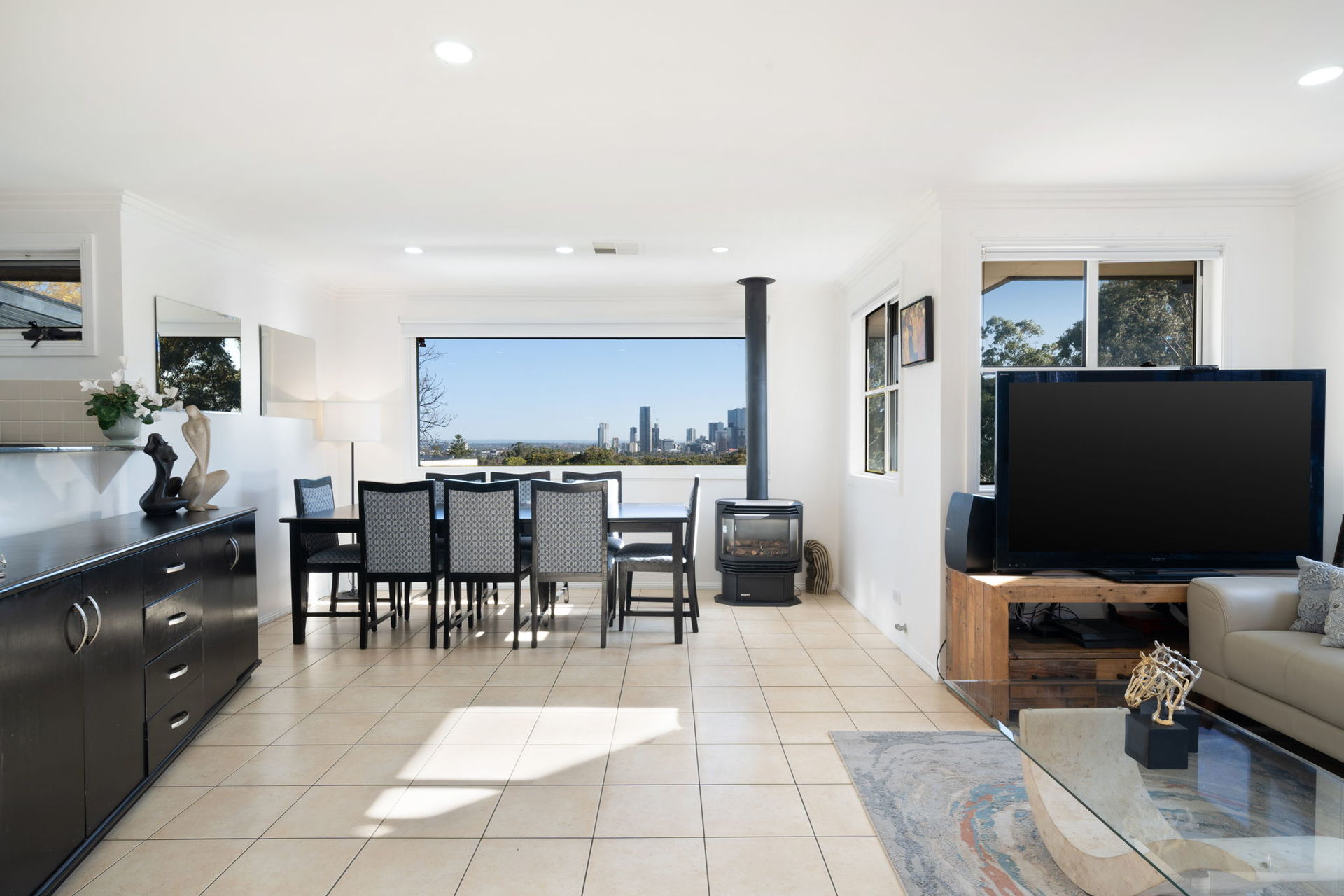 Auction - 34 Hunterford Crescent - New Property in Oatlands - Real Estate by Sandra Aquilina