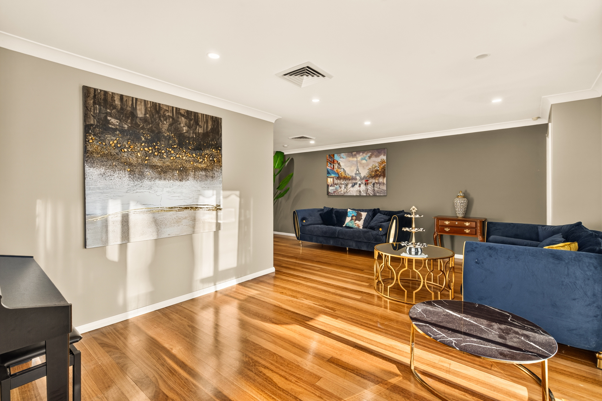 Auction - 2 Cumberland Avenue - New Property in Castle Hill - Real Estate by Peter Pokorny