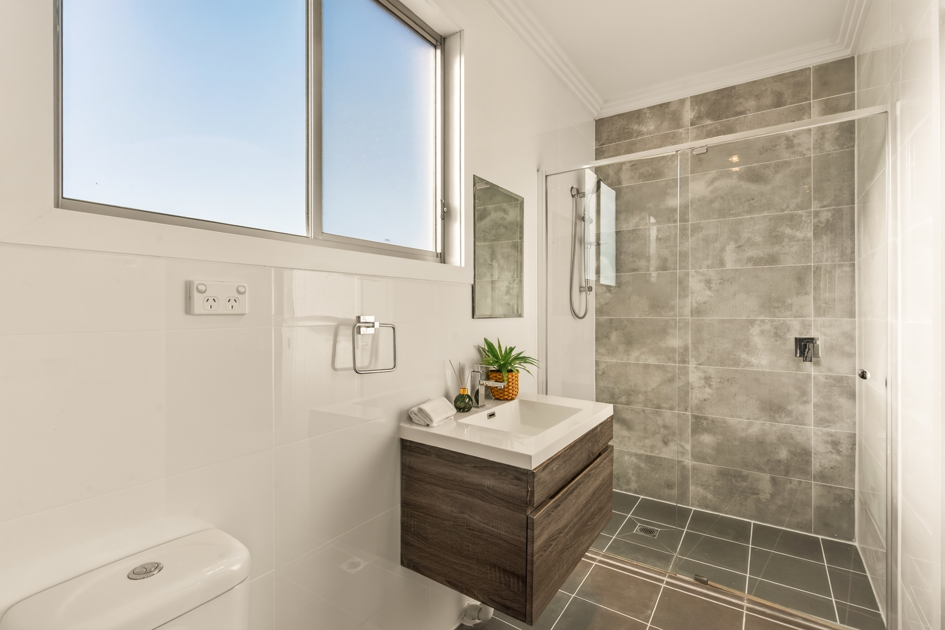 Auction - 4/27c Carinya Road - New Property in Girraween - Real Estate by Amit Nayak
