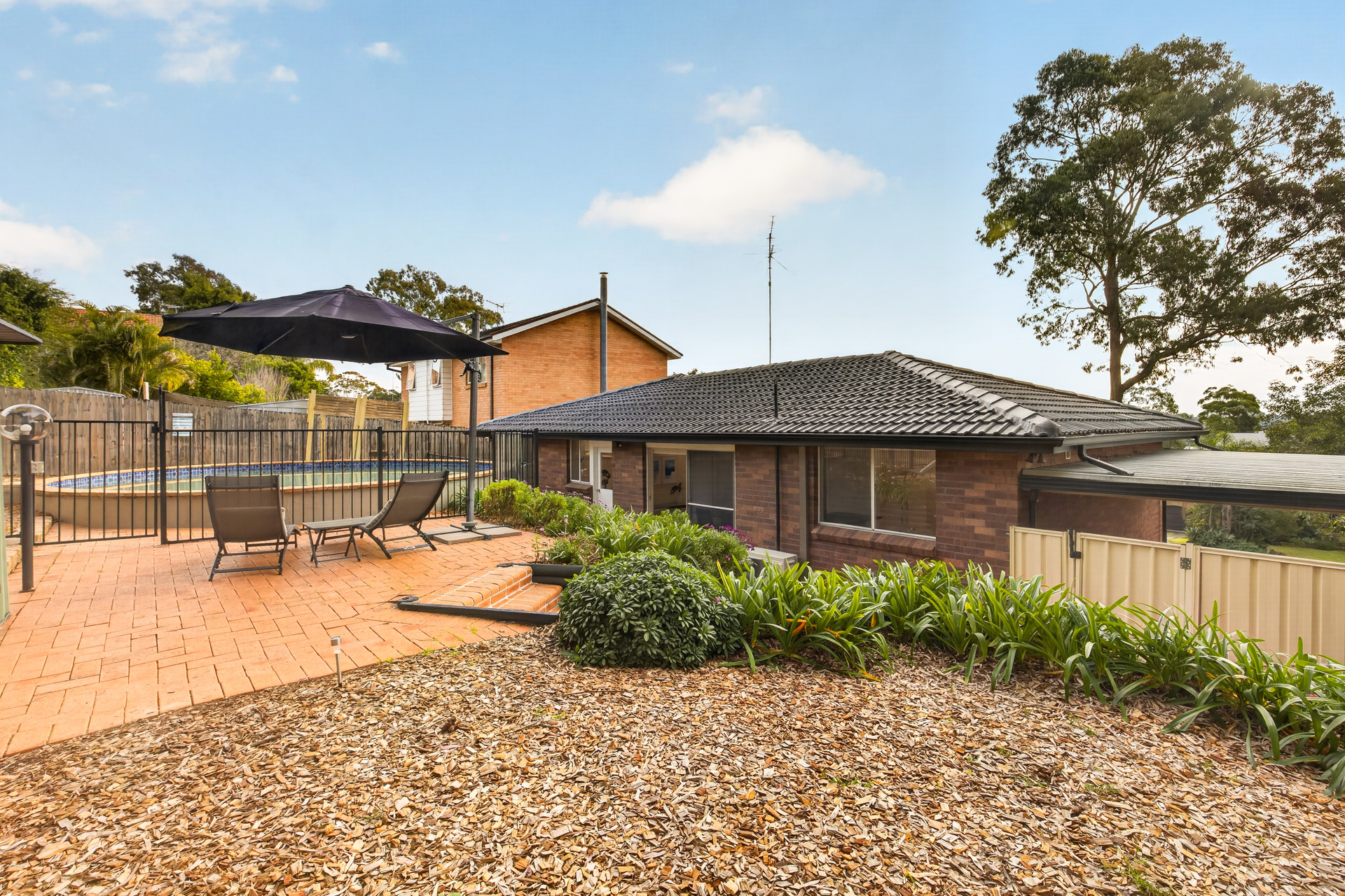 Auction - 16 Anderson Road - New Property in Kings Langley - Real Estate by Kim McChlery