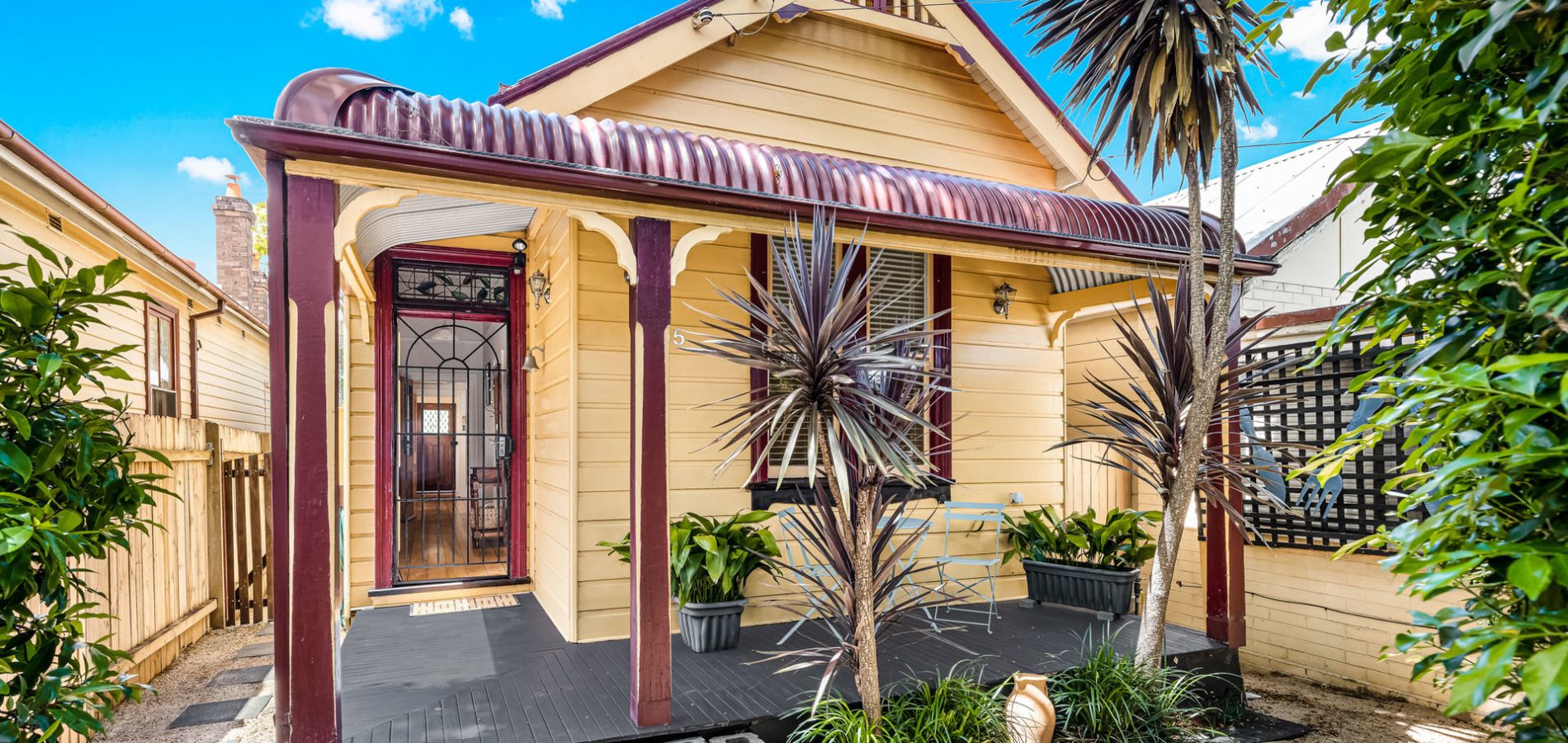 105 Good Street, Granville