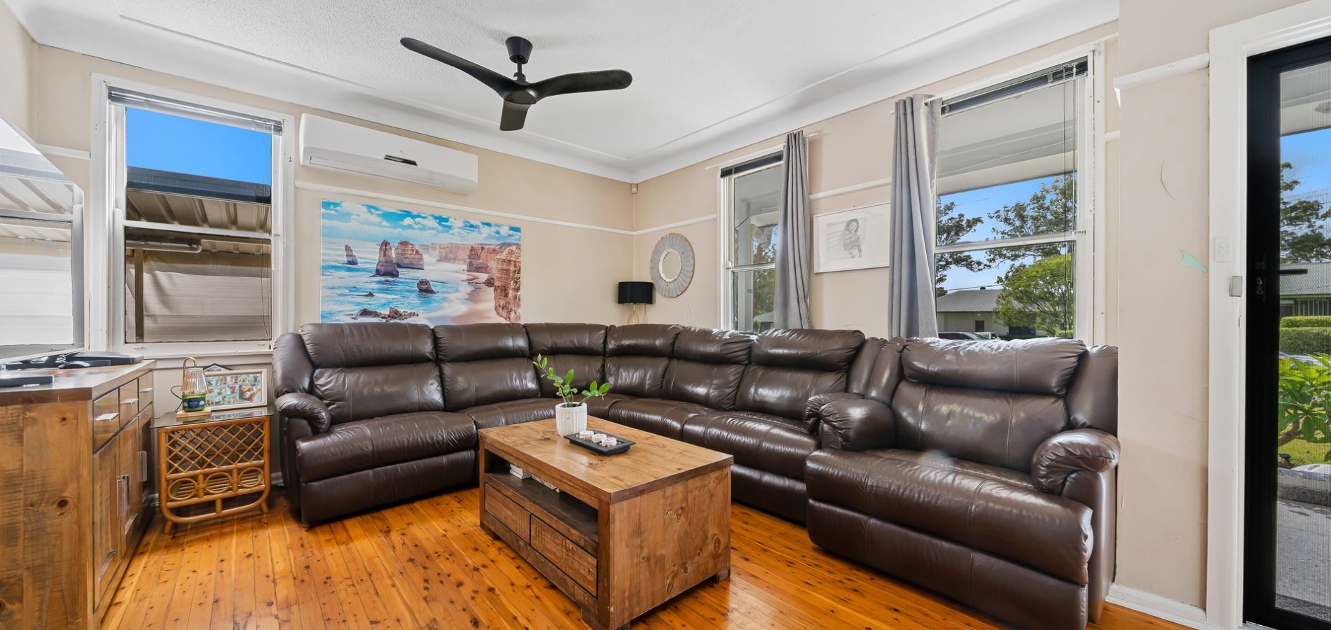 Sold - 8 Jopling Crescent - New Property in Lalor Park - Real Estate by Joel Hollings