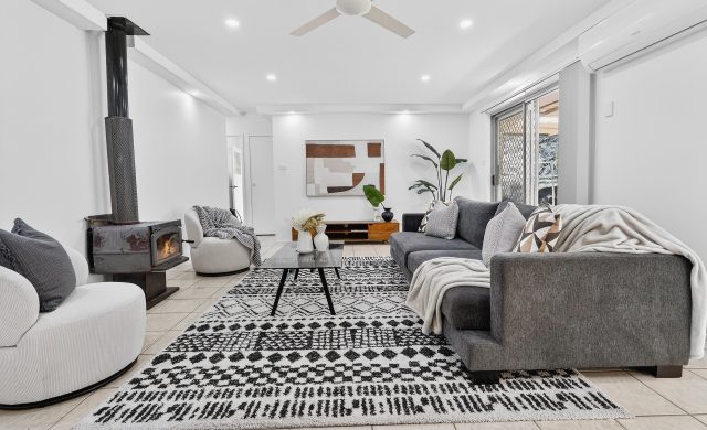 For Sale - 32 Willow Brook Place - New Property in Tennyson - Real Estate by Greg Vincent