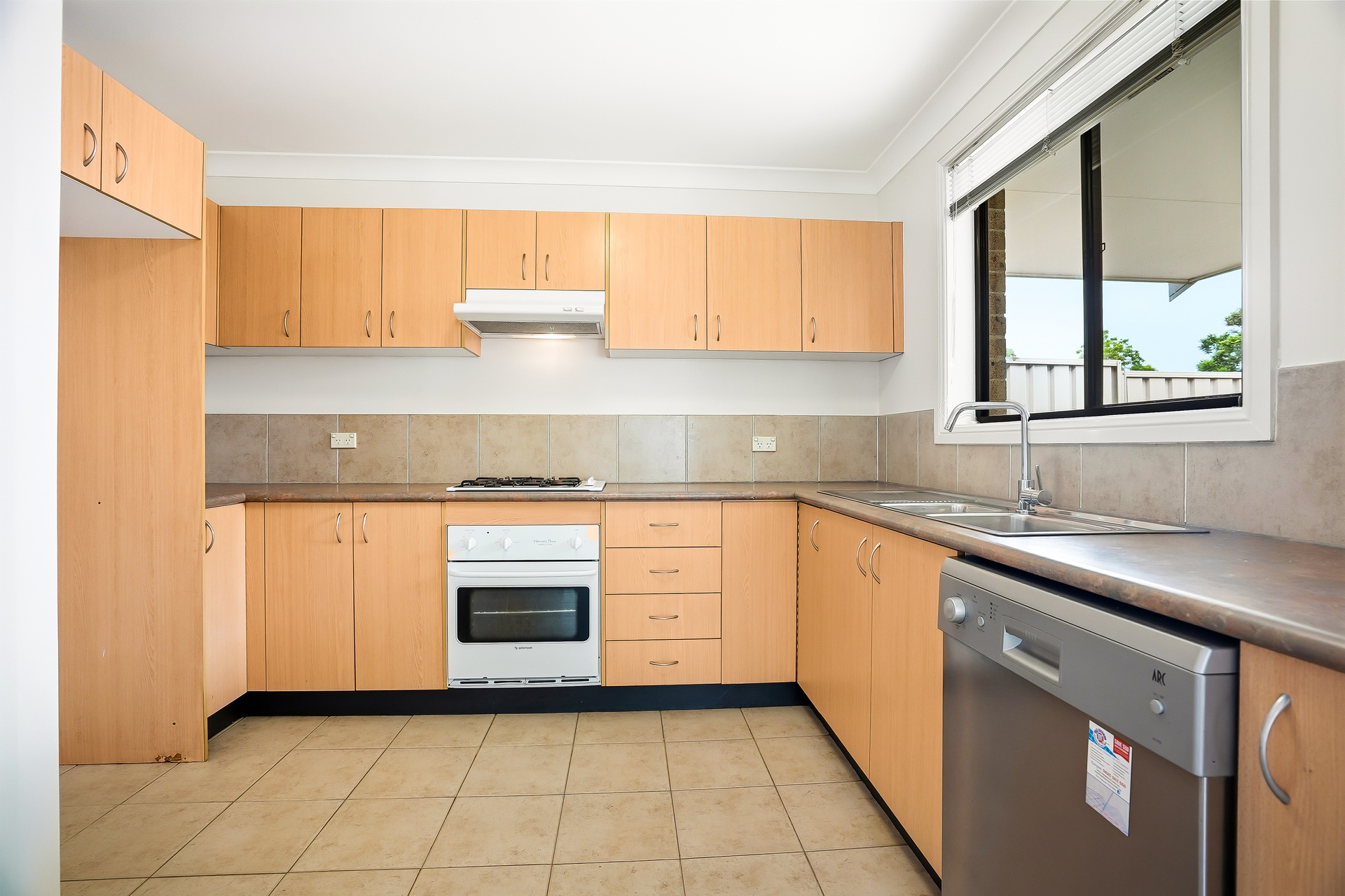 For Rent - 9/12 Caloola Road - New Property in Constitution Hill - Real Estate by Sam Khalfaoui