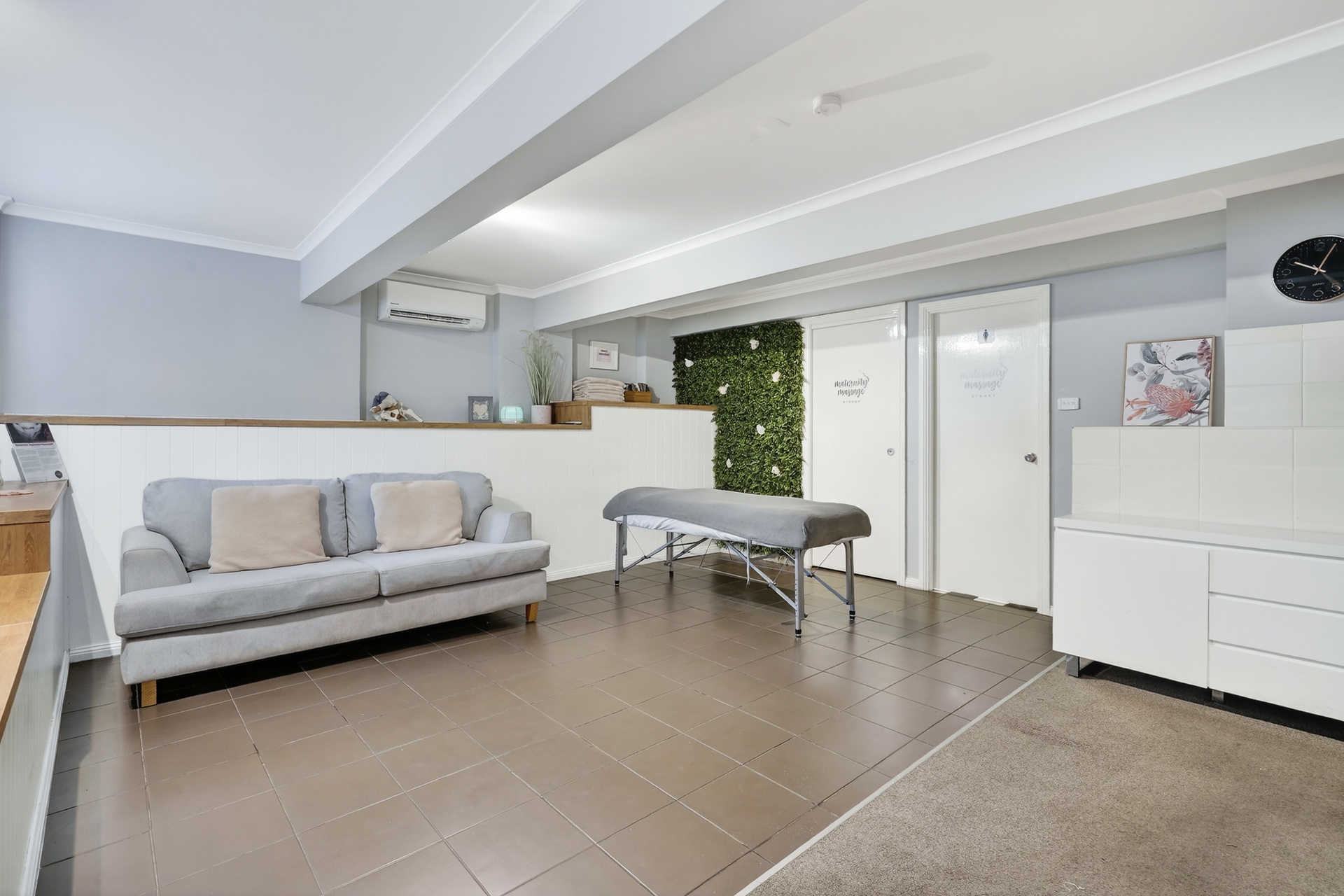 For Sale - 27 James Cook Drive - New Property in Kings Langley - Real Estate by Kim McChlery
