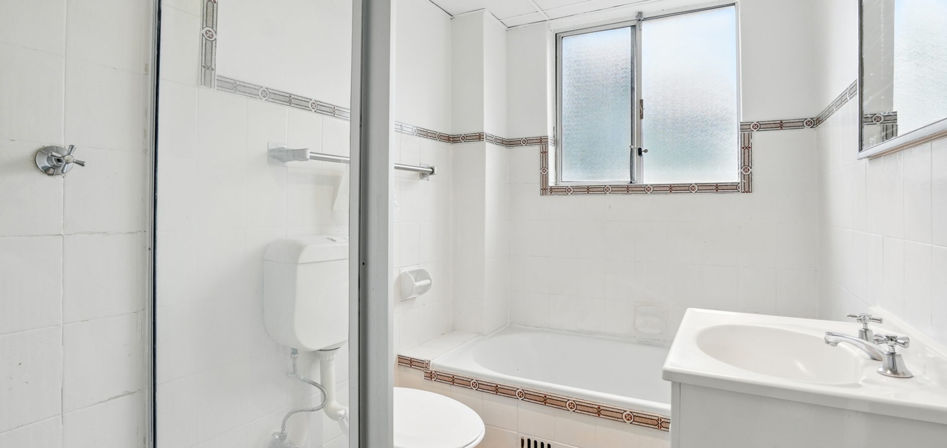 Sold - 11/18 Crown Street - New Property in Granville - Real Estate by Sam Dehaiby