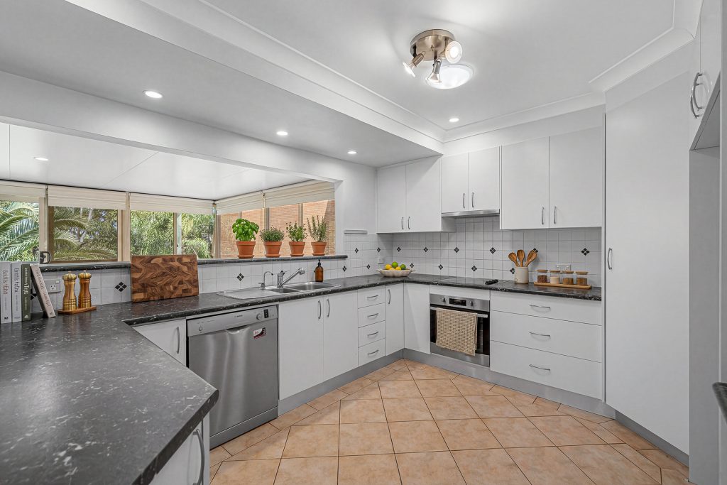 Sold - 32 Buckingham Road - New Property in Baulkham Hills - Real Estate by Anthony Ceroli