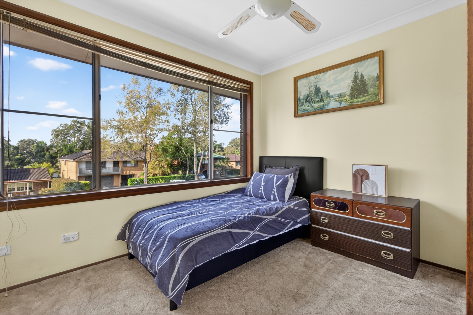 Sold - 34 Stainsby Avenue - New Property in Kings Langley - Real Estate by Kim McChlery