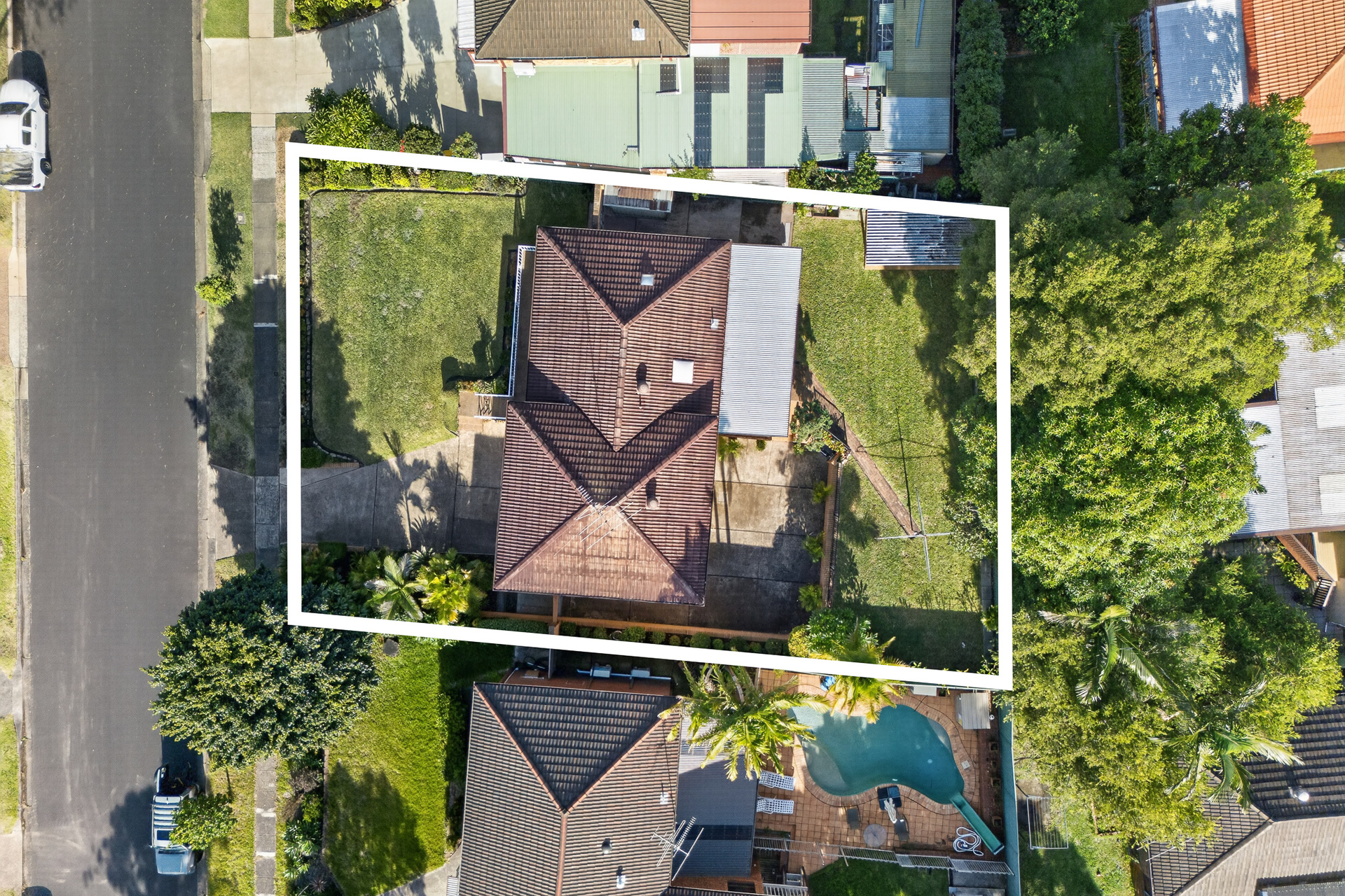 Sold - 34 Stainsby Avenue - New Property in Kings Langley - Real Estate by Kim McChlery
