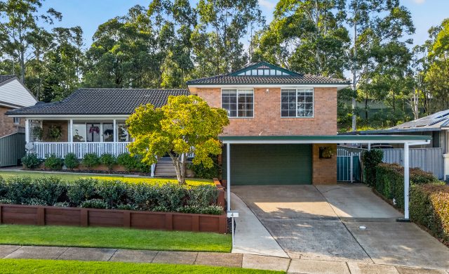 Auction - 4 Gavin Place - New Property in Kings Langley - Real Estate by Kim McChlery