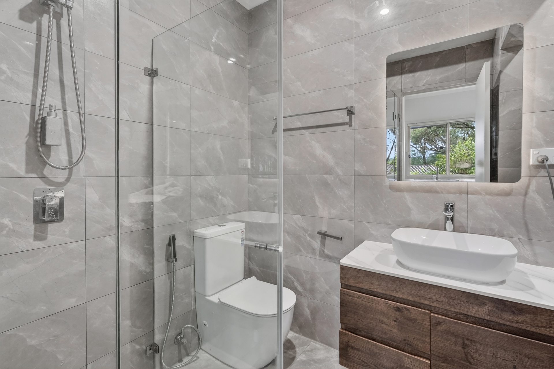 For Sale - 10B Griffin Place - New Property in Doonside - Real Estate by Sam Yazdi