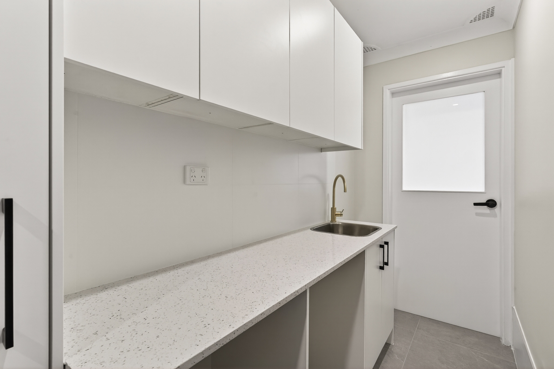 For Sale - 12 Nightingale Square - New Property in Glossodia - Real Estate by Yuri Cattaneo