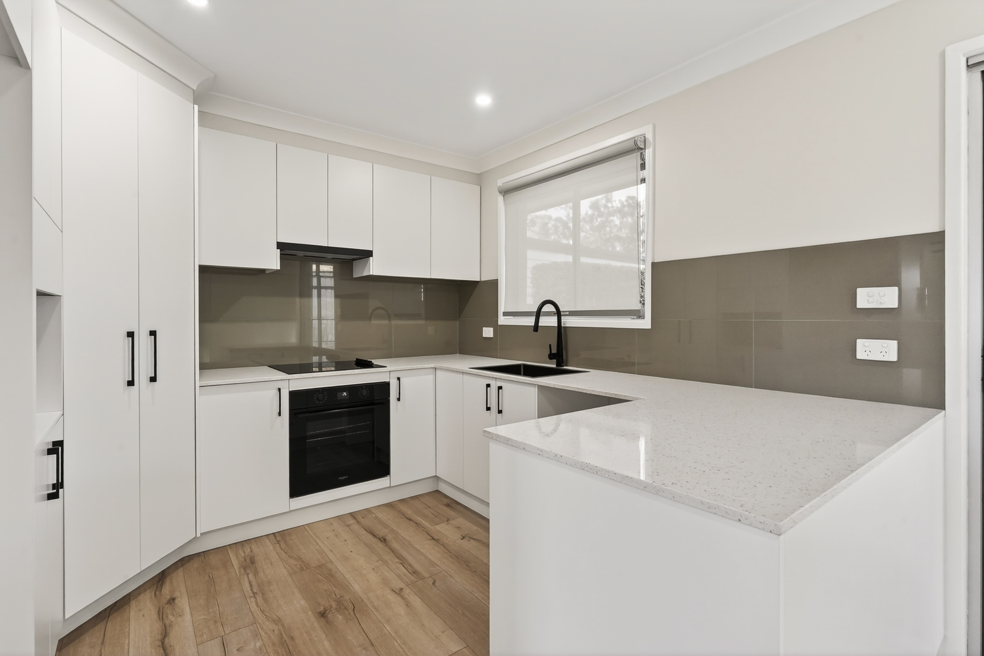 For Sale - 12 Nightingale Square - New Property in Glossodia - Real Estate by Yuri Cattaneo