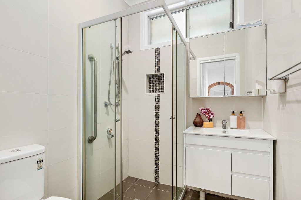 Sold - 42 Neptune Street - New Property in Dundas Valley - Real Estate by Rick Sun