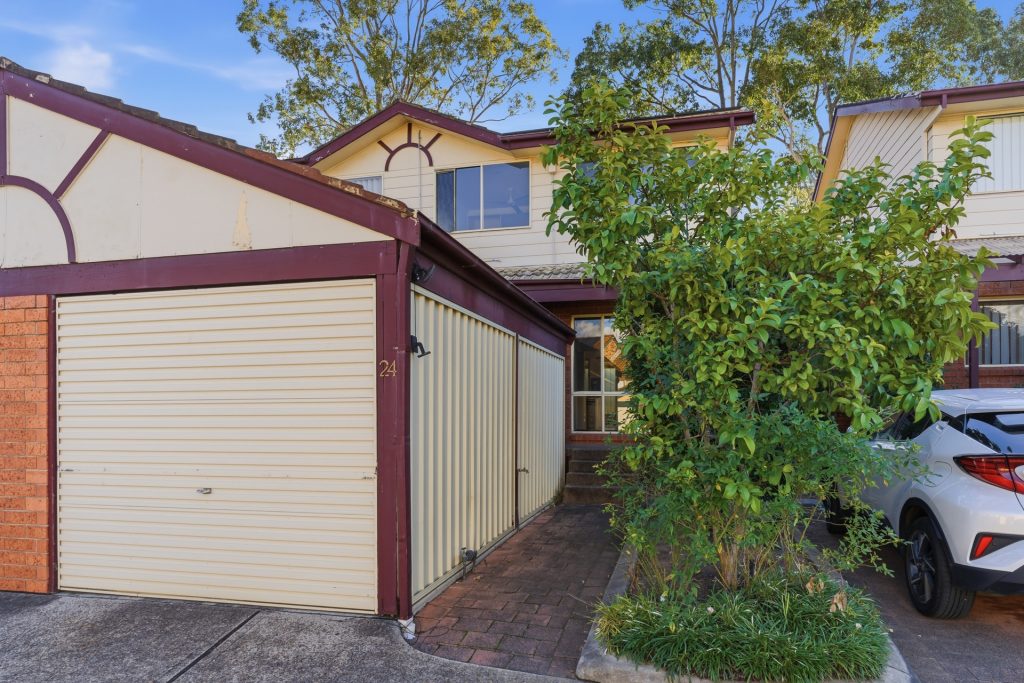 24/45 Bungarribee Road