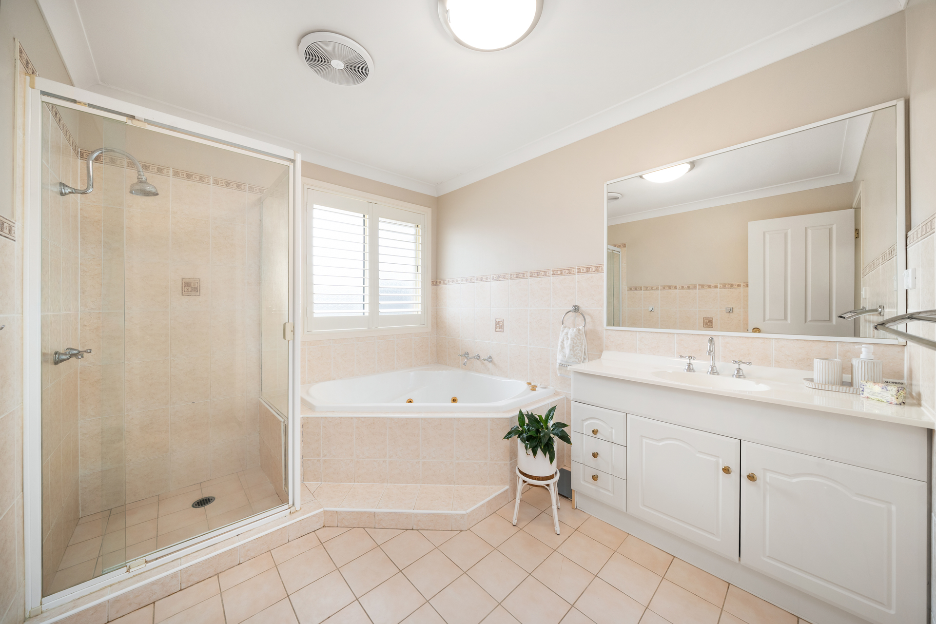 Sold - 8 Hazelton Avenue - New Property in Kellyville Ridge - Real Estate by Paul Land