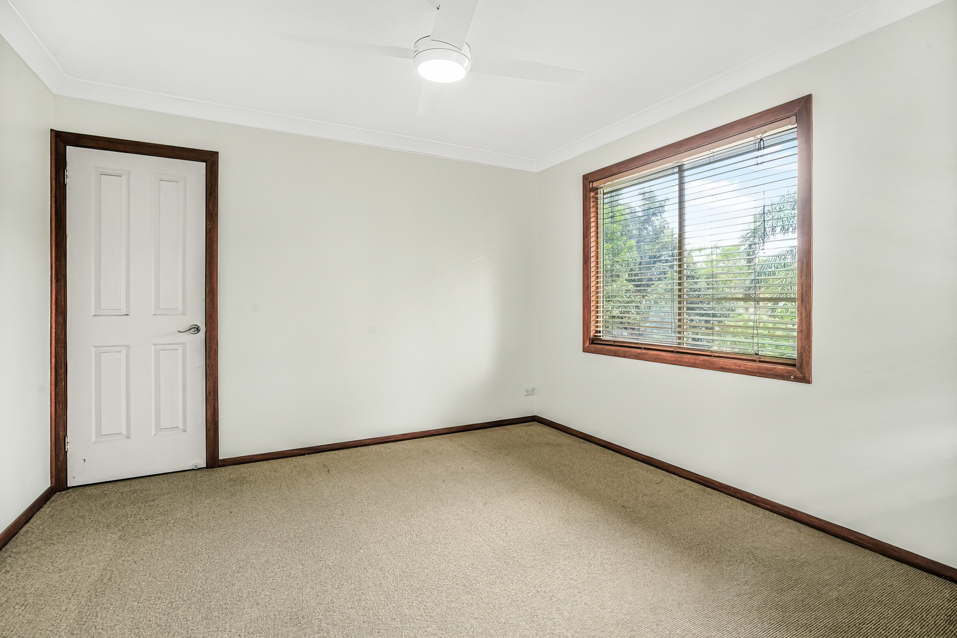 For Sale - 78 Sutherland Avenue - New Property in Kings Langley - Real Estate by Kim McChlery