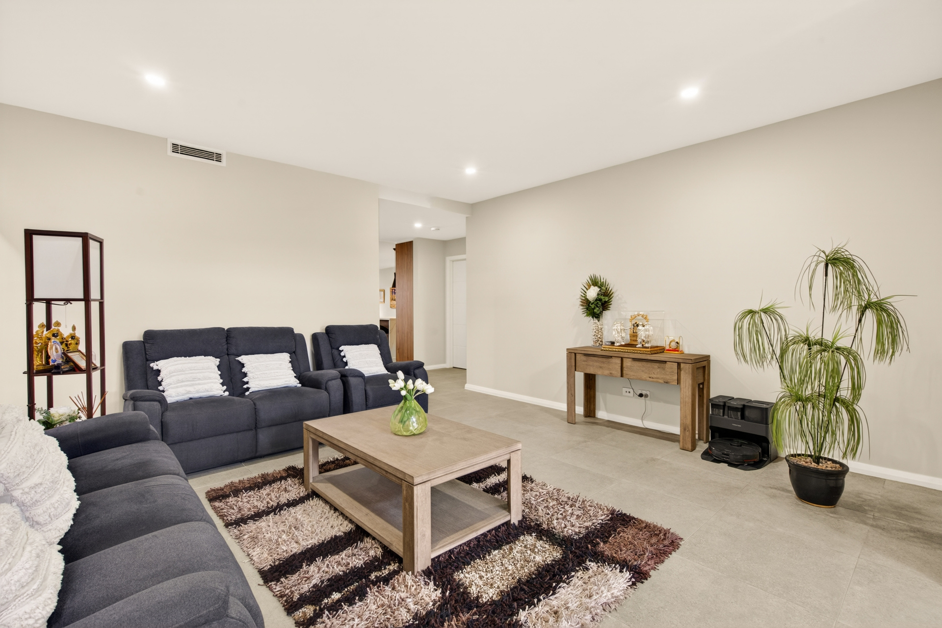 Sold - 5 Braeburn Crescent - New Property in Stanhope Gardens - Real Estate by Sam Yazdi