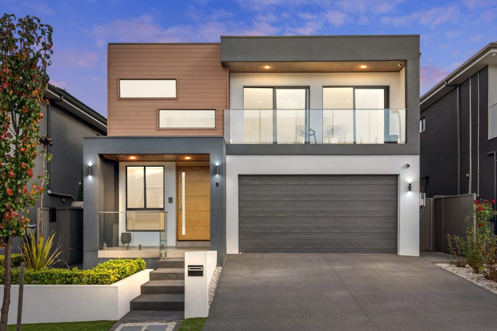 Sold - 5 Braeburn Crescent - New Property in Stanhope Gardens - Real Estate by Sam Yazdi
