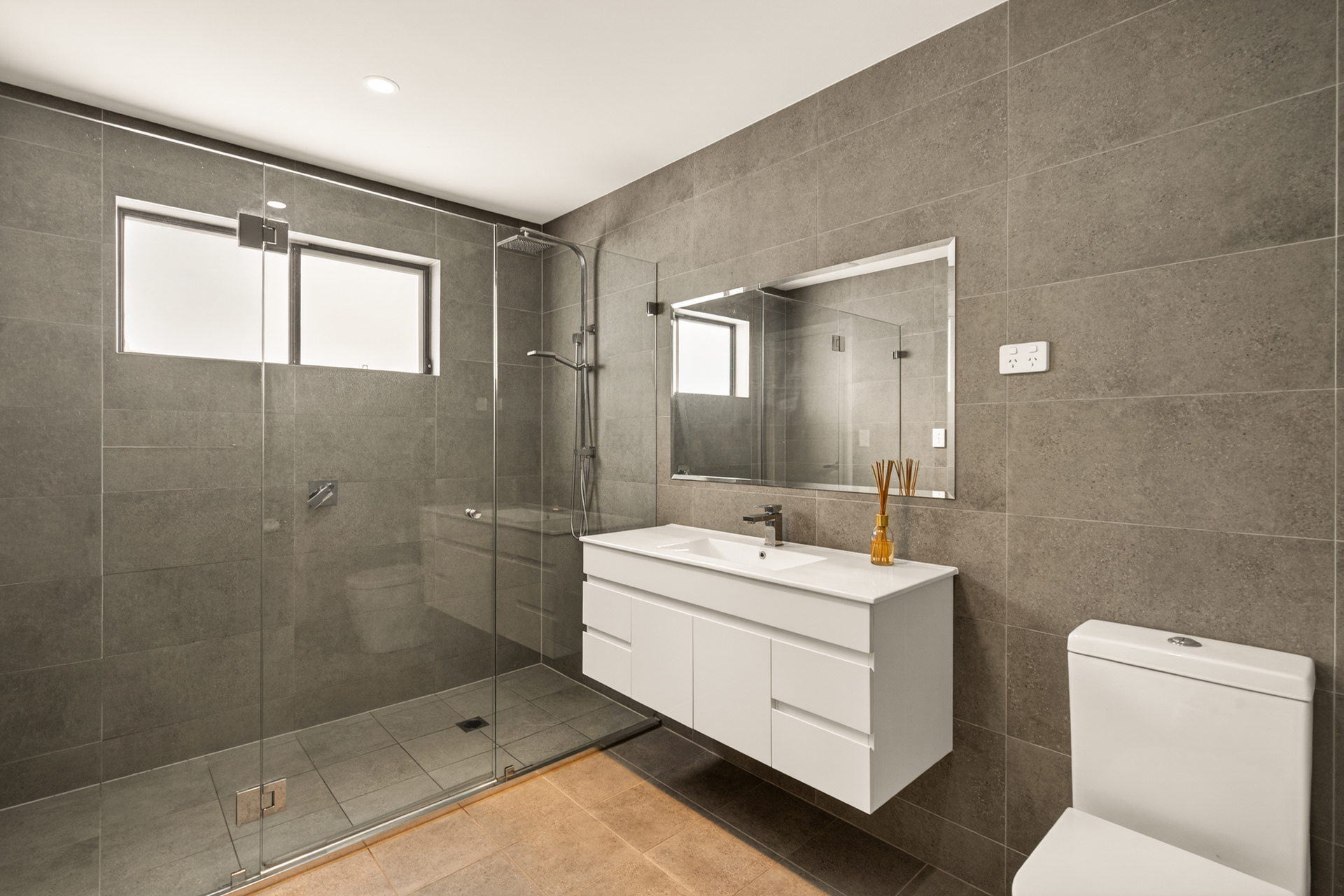 Sold - 5 Braeburn Crescent - New Property in Stanhope Gardens - Real Estate by Sam Yazdi