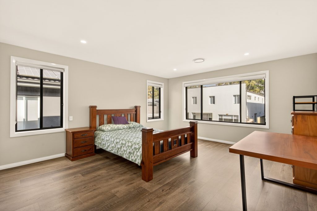 Sold - 5 Braeburn Crescent - New Property in Stanhope Gardens - Real Estate by Sam Yazdi