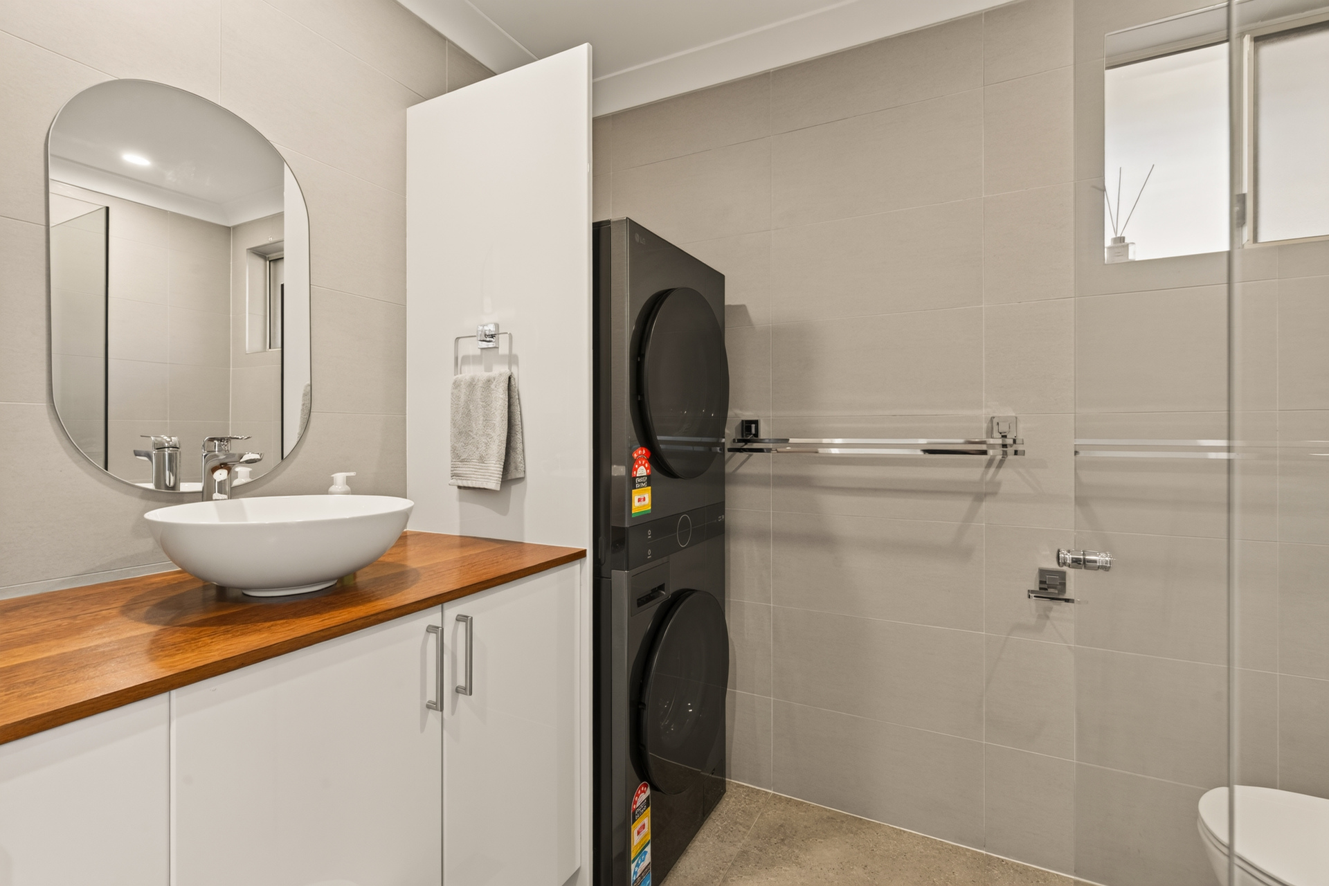 Sold - 5/14 Amron Place - New Property in Acacia Gardens - Real Estate by Kim McChlery