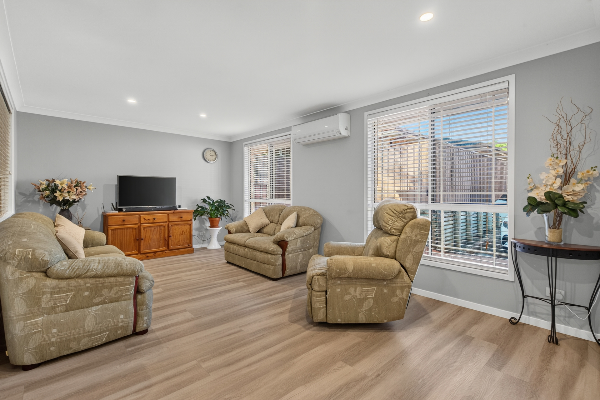 Sold - 5/14 Amron Place - New Property in Acacia Gardens - Real Estate by Kim McChlery