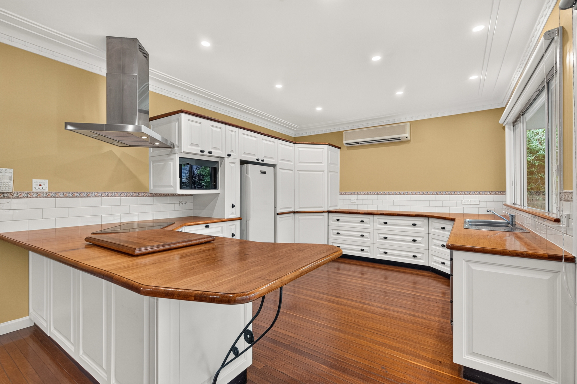 Sold - 115 Victoria Road - New Property in West Pennant Hills - Real Estate by Mark Vinogradov