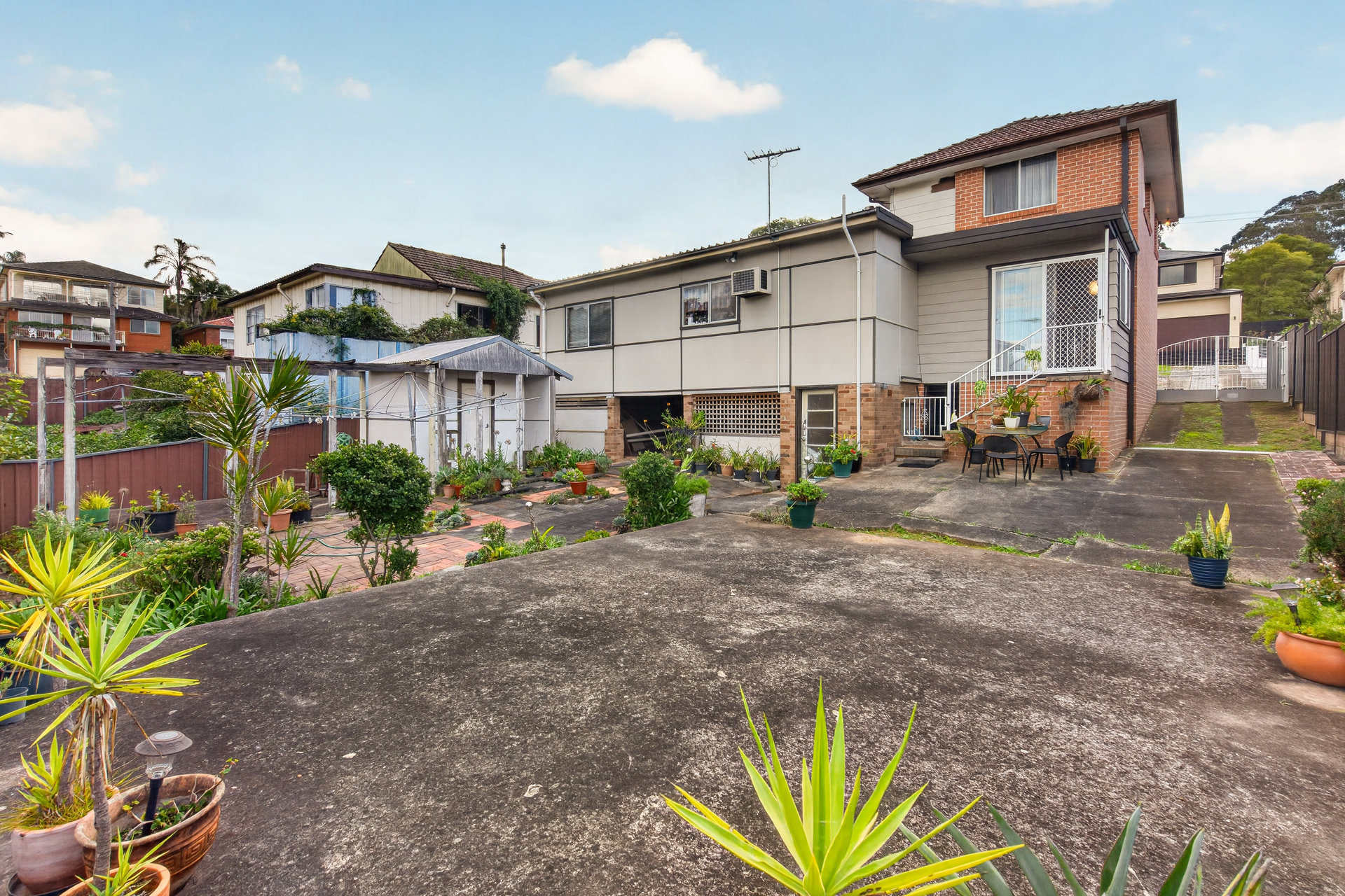 For Sale - 14 Calla Grove - New Property in Pendle Hill - Real Estate by Andrew Tour
