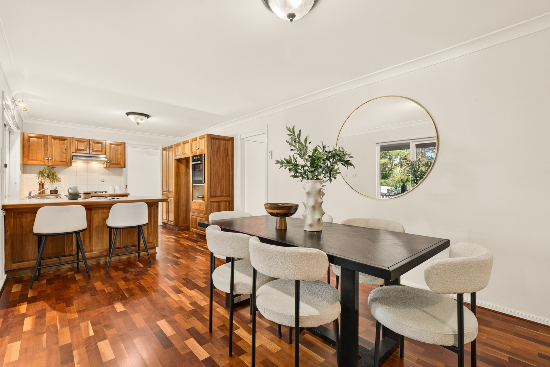 For Sale - 7 Barcote Place - New Property in Castle Hill - Real Estate by Peter Pokorny