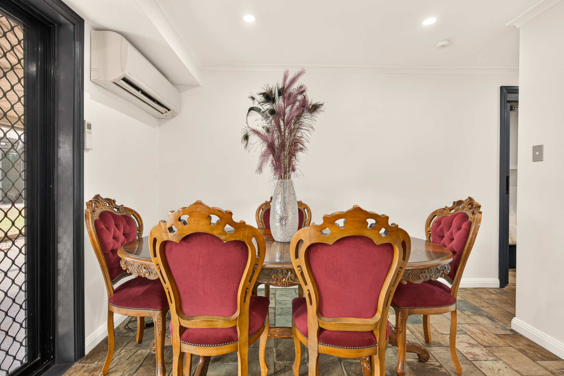 For Sale - 4 Owen Place - New Property in South Windsor - Real Estate by Yuri Cattaneo