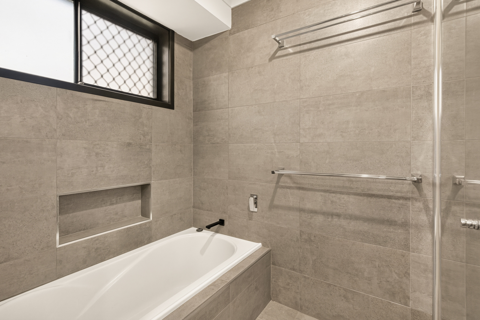 For Sale - 4 Owen Place - New Property in South Windsor - Real Estate by Yuri Cattaneo