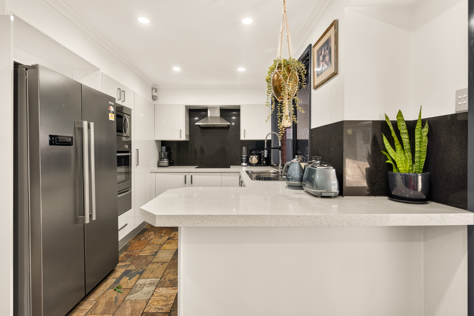 For Sale - 4 Owen Place - New Property in South Windsor - Real Estate by Yuri Cattaneo