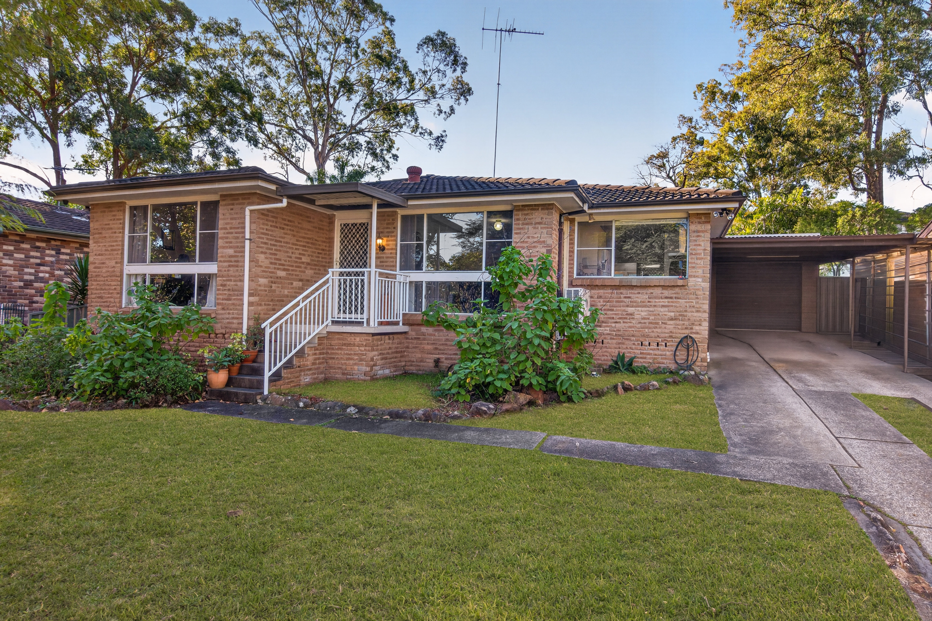 Sold - 50 Knight Avenue - New Property in Kings Langley - Real Estate by Kim McChlery