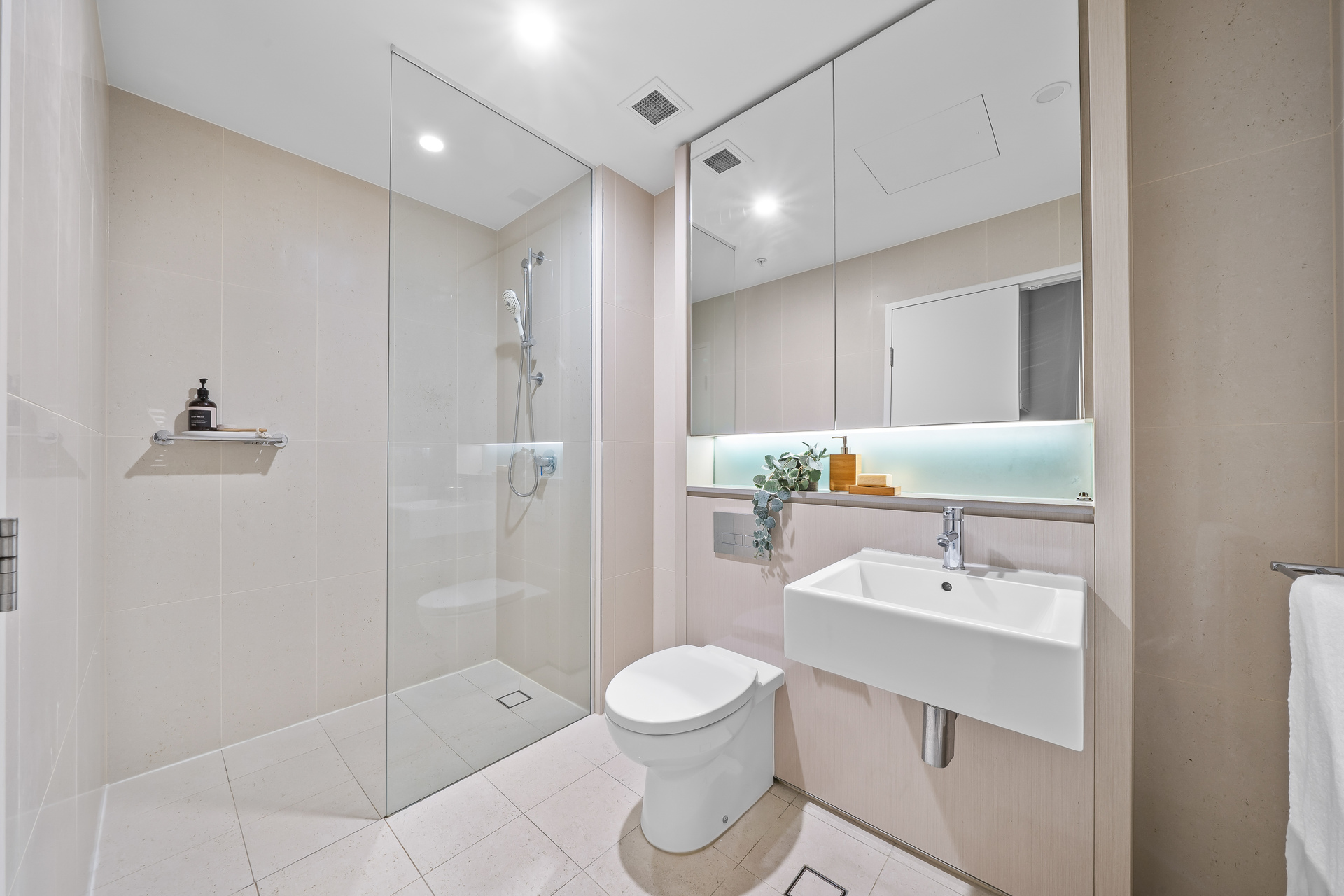 Sold - 913/4 Devlin Street - New Property in Ryde - Real Estate by Rebecca Ying Li