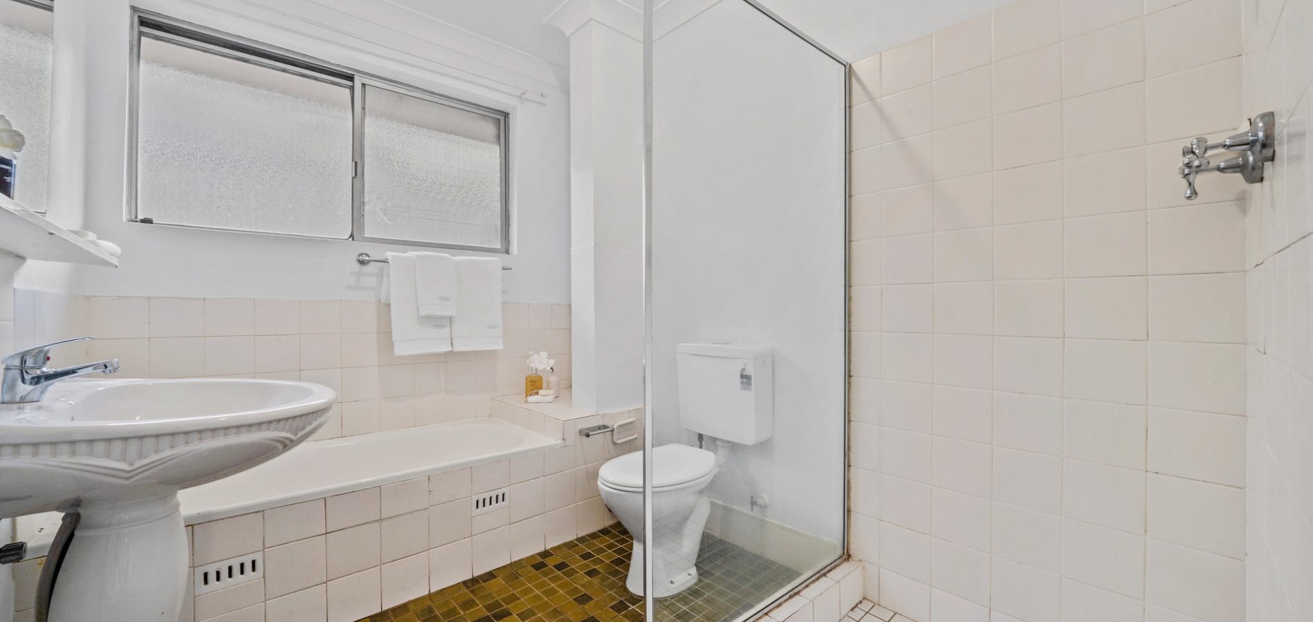 Sold - 15/7-11 Elizabeth Street - New Property in Parramatta - Real Estate by Team Aaron X Rowan