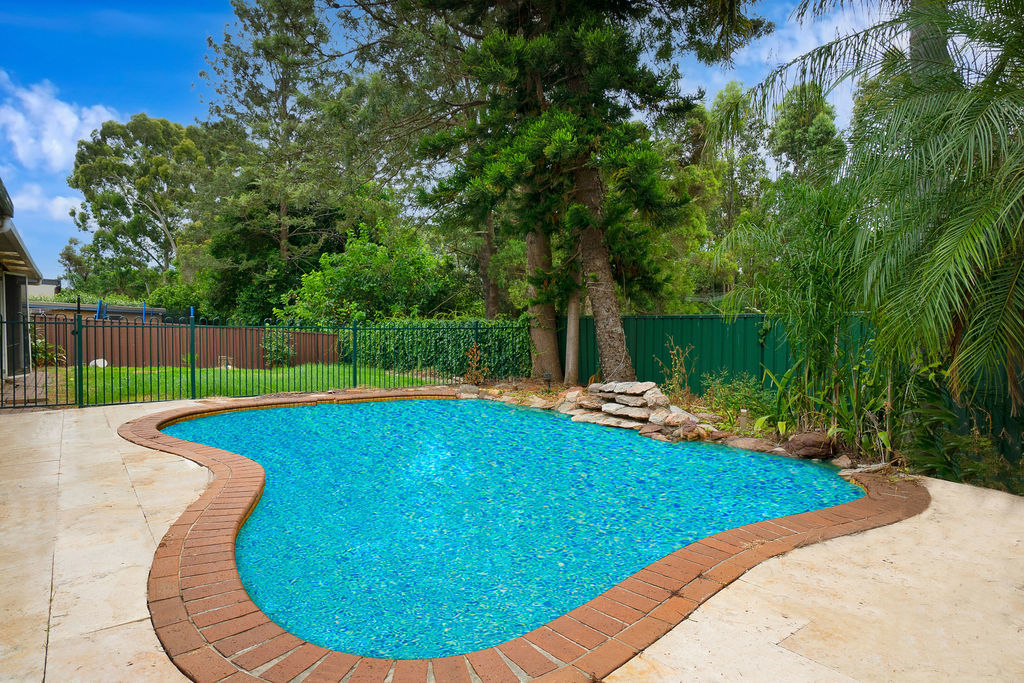 Sold - 47 Plymouth Crescent - New Property in Kings Langley - Real Estate by Kim McChlery