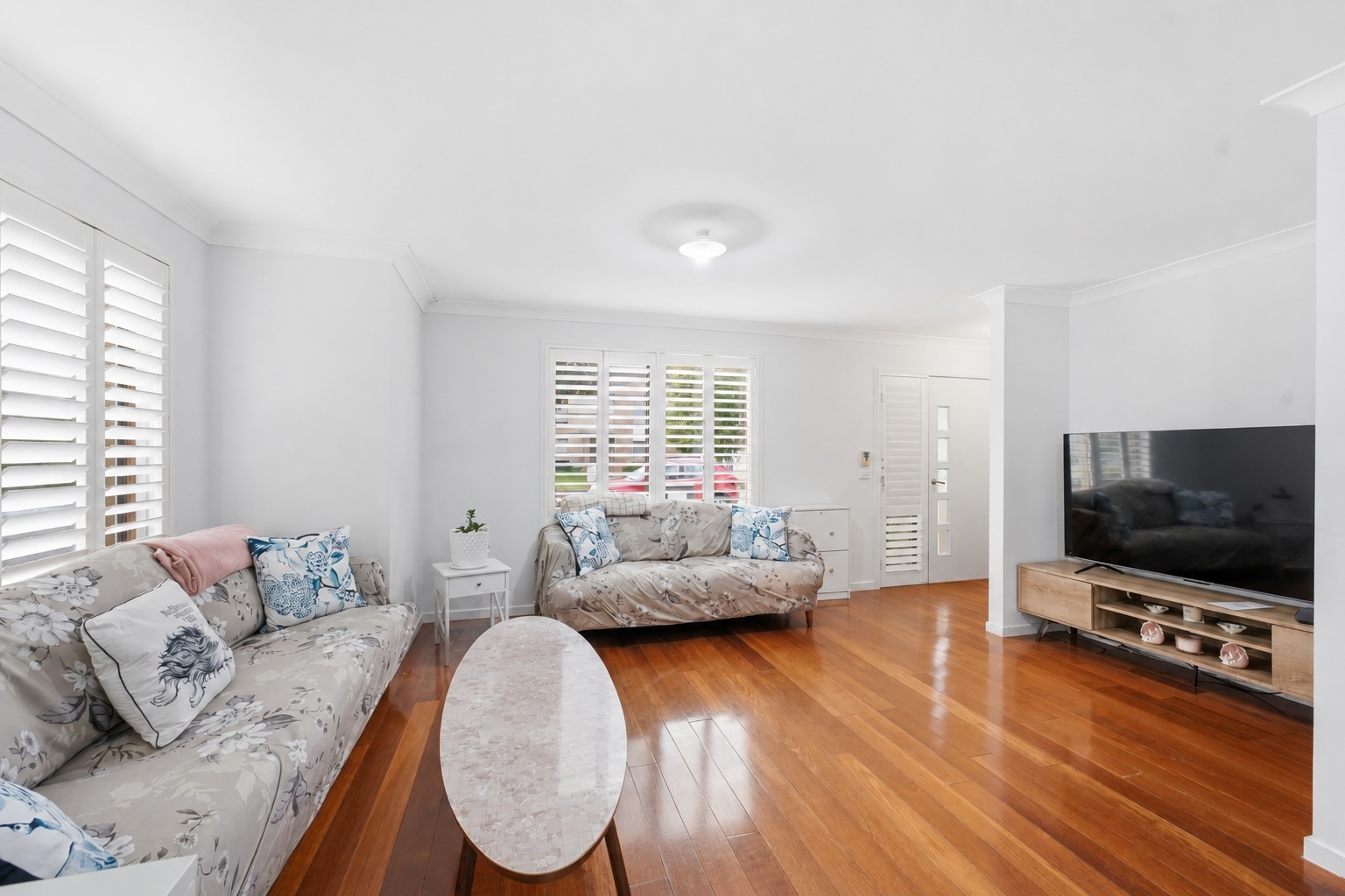 For Sale - 19 Silvereye Circuit - New Property in Woodcroft - Real Estate by Ronald Ramirez