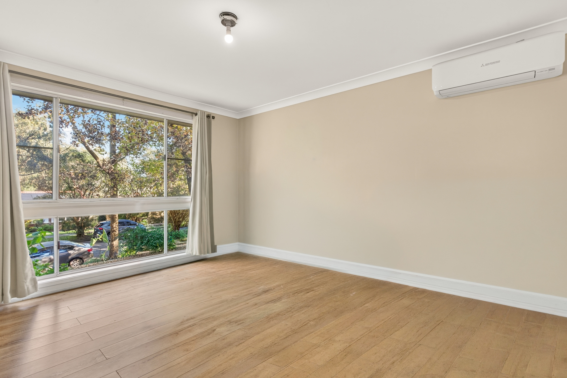 Sold - 50 Knight Avenue - New Property in Kings Langley - Real Estate by Kim McChlery